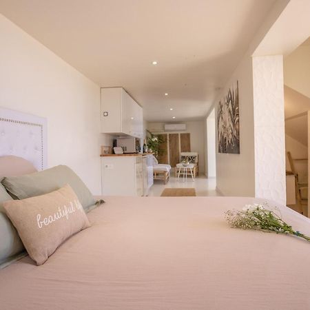 Les Suites Love 3 Spa Vue Mer Piscine Marseille Exterior photo